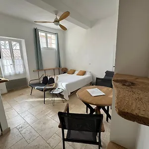 Appartement 3 Pers Coeur De Village Les Mimosas, Bormes-les-Mimosas